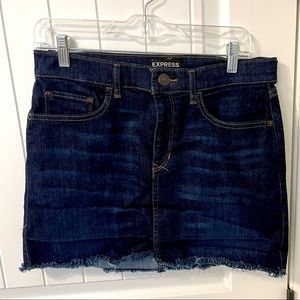 Express size 6 Jean skirt